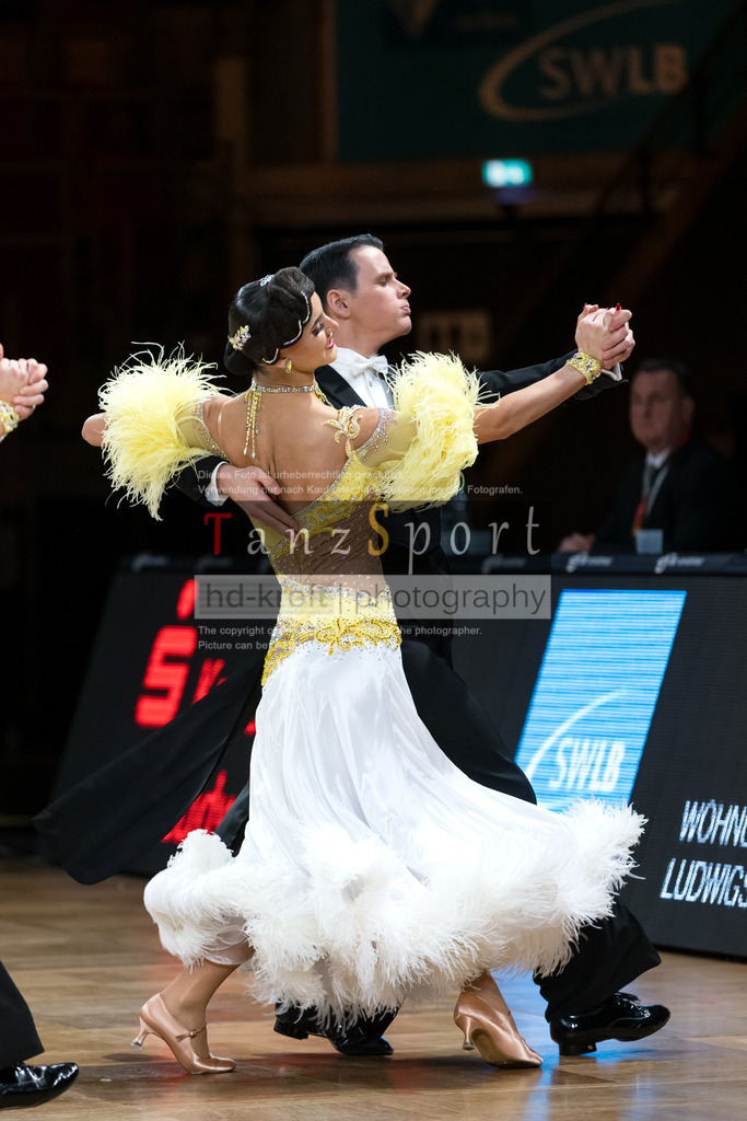 20241109_DM-Formationen_Vorrunde_3018 | Tanzsportbilder, Standardtanz, Lateintanz, WDSF, DTV, LTVB, dancecomp, goc, hessen tanzt, blaues band der spree, walzer, tango, wiener walzer, slowfox, quickstepp, samba, rumba, cha-cha-cha, paso doble. jive, hd-kroft photography, turniertanzsport