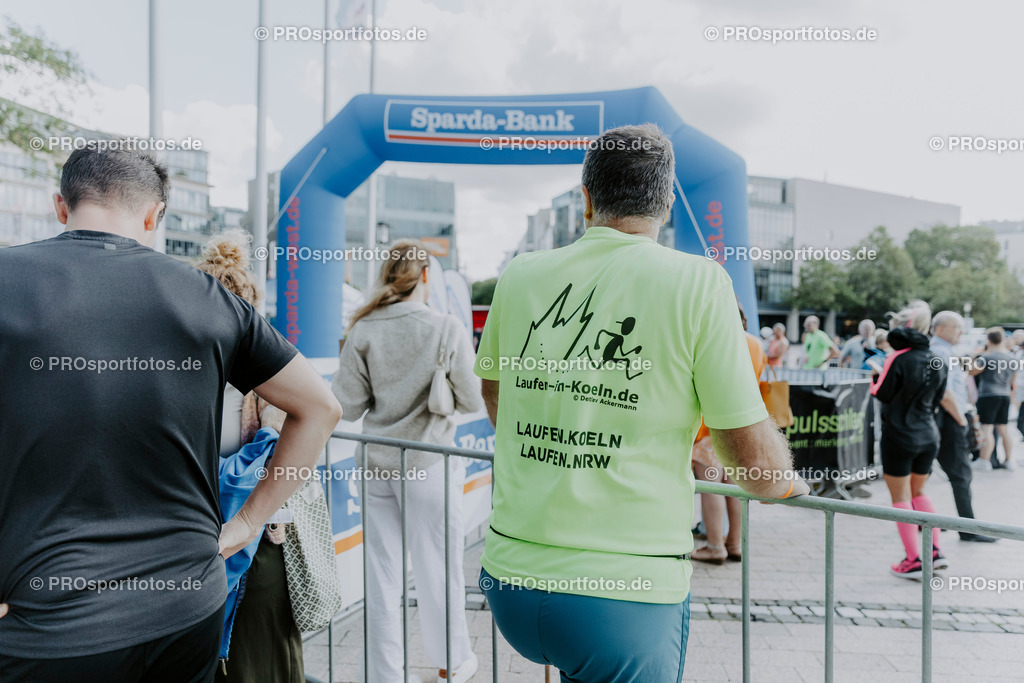 240825_Treppenlauf-143 | Professionelle Fotos Ihrer Laufsportveranstaltung.