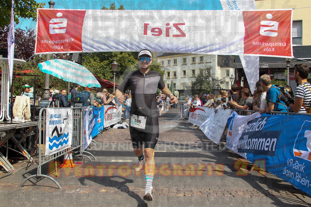 250824_1432_EV4_1860 | Sportfotografie im Rhein-Sieg Kreis, Köln, Bonn, NRW, Rheinland Pfalz, Hessen, etc. Unser Tätigkeitsfeld umfasst den Laufsport vom Volkslauf über den Marathon, Duathlon, Triathon bis zum Ultralauf wie Kölnpfad Ultra oder Schindertrail.