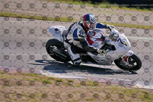 26bt05-0462 | markuskiefer.com - Realisiert mit Pictrs.com