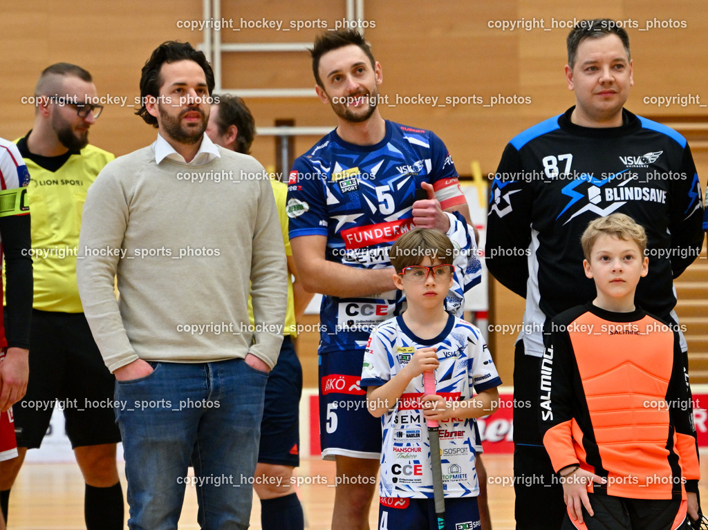 VSV Unihockey vs. KAC Floorball 4.2.2023 | Ehrung Helmut Koloini, #5 Michael Kanduth, #87 Timmo Taurer, 