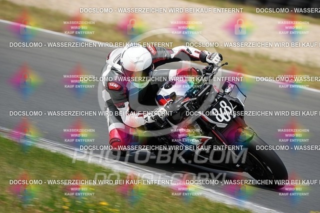 2025_06_19_PBK_14146 | Sportfotografie; SlowMotion; Video; Rennstrecke; Hafeneger; RSE; Speer; Trackday; Motorsportarena; Hockenheimring; Brno; Most; Barcelona; Valencia, Benny; Kaetzmer;