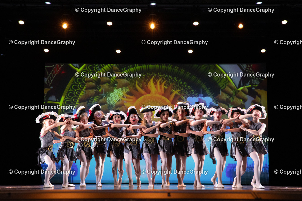 GPHY6375 | DanceGraphy - Realisiert mit Pictrs.com