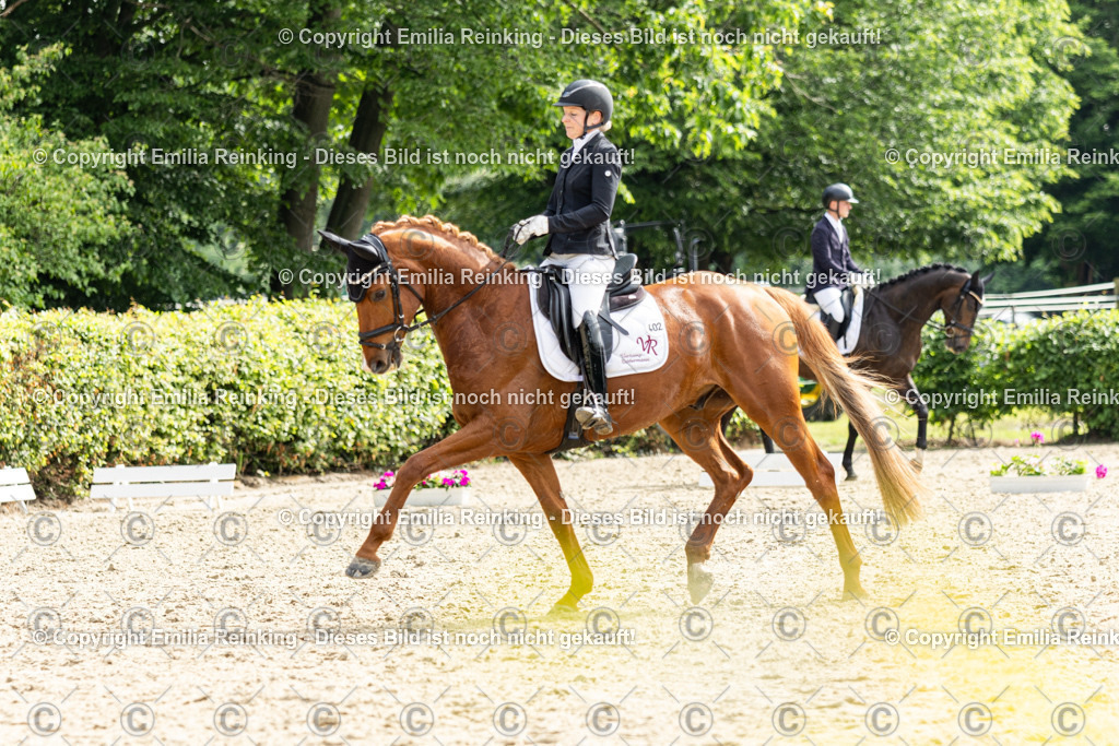 CL5A5536 | Emilia Reinking Fotografie - Realisiert mit Pictrs.com