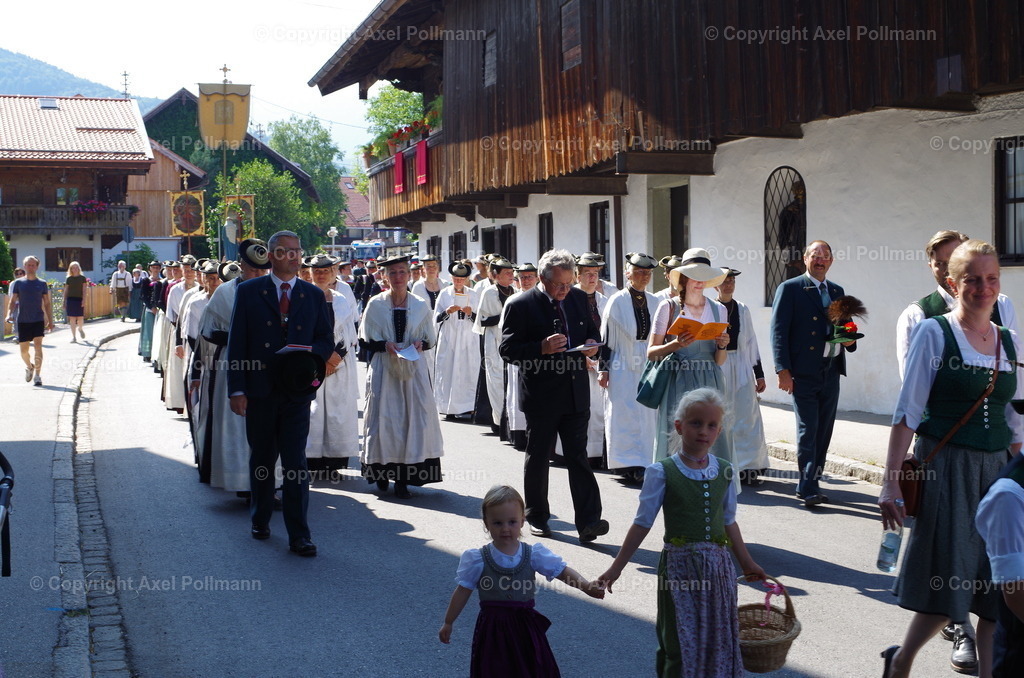 IMGP3881 | fotografiert von Axel PollmannLeonhardi Wallfahrt Benediktbeuern und Murnau, Fronleichnam, Fasching, Landschaft im Loisachtal und Benediktbeuern  - Realisiert mit Pictrs.com