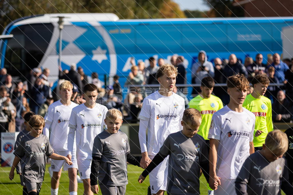 20251003_Picselweb-Fotografie_1R3_0177 | DFB Pokal 2. Runde, JFV A/O/B/H/H - SV Stuttgarter Kickers, Foto: Jörg Struwe - picselweb.de - Realisiert mit Pictrs.com