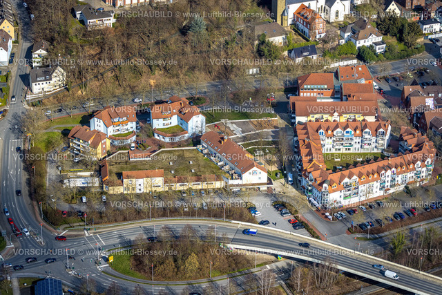 Froendenberg230214561 | Luftbild, Bruayplatz, Aldi Supermarkt, Wohnhäuser und rote Dächer, Winschoter Straße, Fröndenberg, Ruhrgebiet, Nordrhein-Westfalen, Deutschland