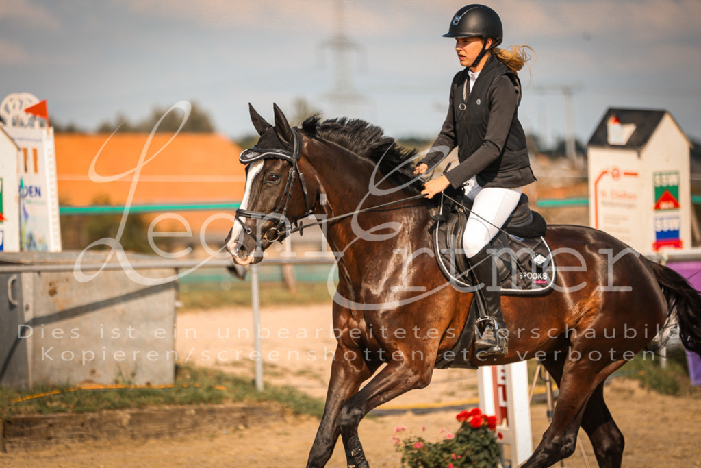 01.FrSpE00263 | Leoni Ertmer Photography - Realisiert mit Pictrs.com