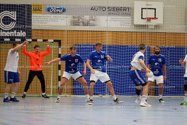 msgII_00675 | despor 2022.10.23 HB Männer Landesliga - Süd MSG Umstadt/Habitzheim II - HSG Kahl/Kleinostheim emspor, emonline, despor,  v.l.,  
 - Realisiert mit Pictrs.com