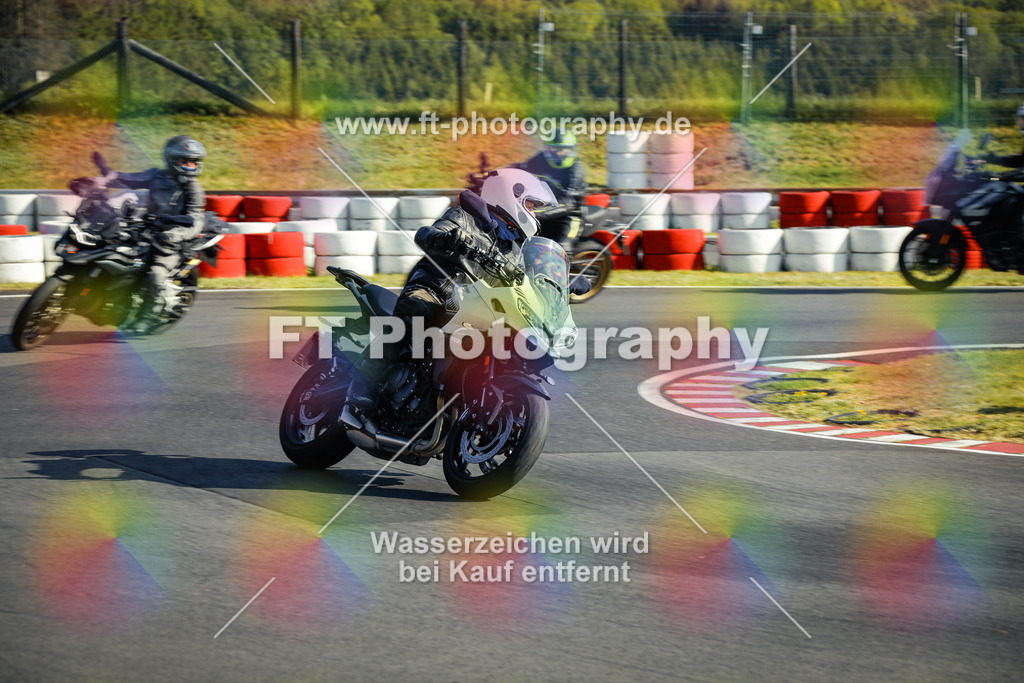 OBK_Mai_Volker_Adam-10022 | Hier findet Ihr Bilder von Touristenfahrten auf der Nürburgring Nordschleife oder von anderen Veranstaltungen die ich besucht habe. Viel Spass beim Durch Schauen 