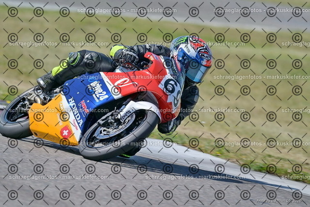 26BT02-0534 | markuskiefer.com - Realisiert mit Pictrs.com