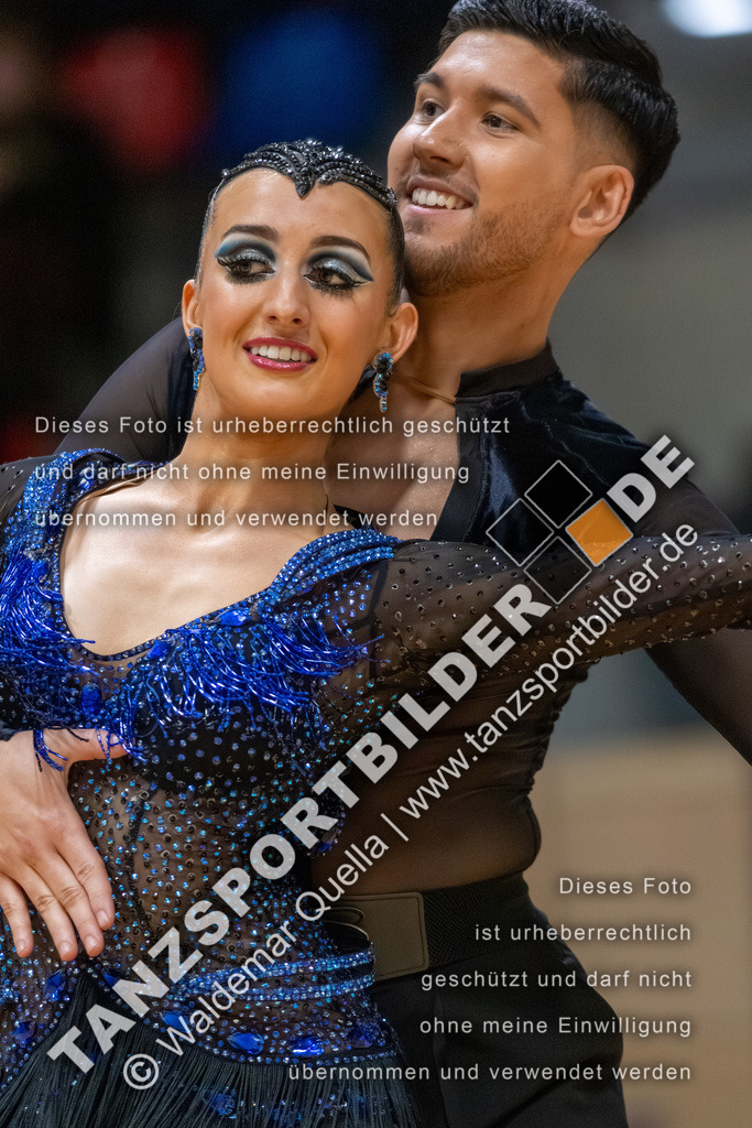 20260328-03010 | Hier finden Sie Tanz Bilder vom Latein und Standard Formationen tanzen. Sportbilder vom Tanzsport. Schöne Fotos und von Weltmeisterschaft, Europameisterschaft, Bundesliga, Regionalliga, Oberliga und Landesliga sowie von GOC Stuttgart, DanceComp, WM Bremen