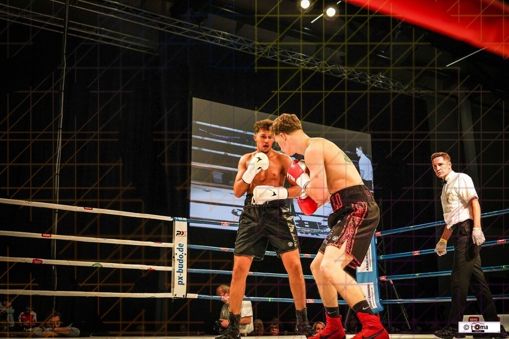 BoB 2026 Arnold vs. Faiz-23 | professionelle Sport- und Eventfotografie von Tomafocus – dynamische Bilder, emotionale Momente und hochwertige Aufnahmen für jeden Anlass. - Realisiert mit Pictrs.com