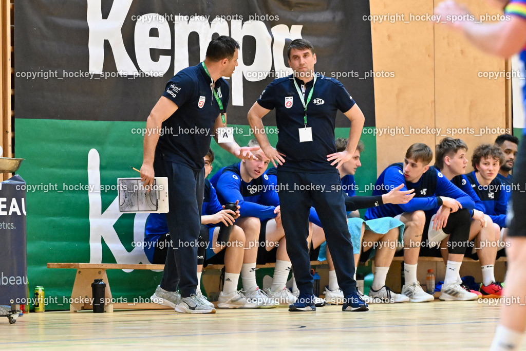 SC Ferlach vs. ALPA HC Hard | Asisstentcoach SC Ferlach Barisic, Miro, Headcoach SC Ferlach BEGUS Robert, SC Ferlach vs. ALPA HC Hard, SC Ferlach vs. ALPA HC Hard am 30.04.2024 in Ferlach (Ballspielhalle Ferlach), Austria, (Photo by Bernd Stefan)