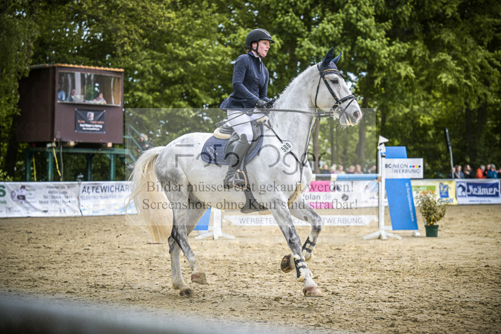 DOS_0687 | Entdecke hochwertige Reitturnierfotos von Foto Oger. Professionell, emotional und authentisch – jetzt Lieblingsmomente im Shop bestellen.Deutschlandweite Turnierfotografie. - Realisiert mit Pictrs.com