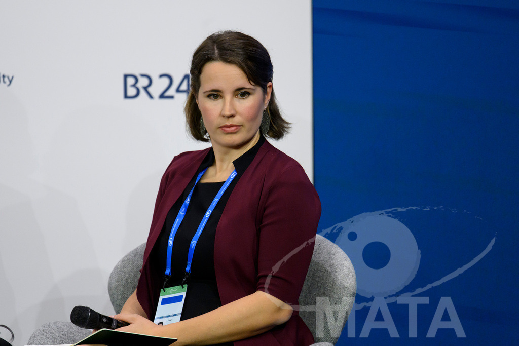 _DWA6578 | MATA IndoCon - Realisiert mit Pictrs.com