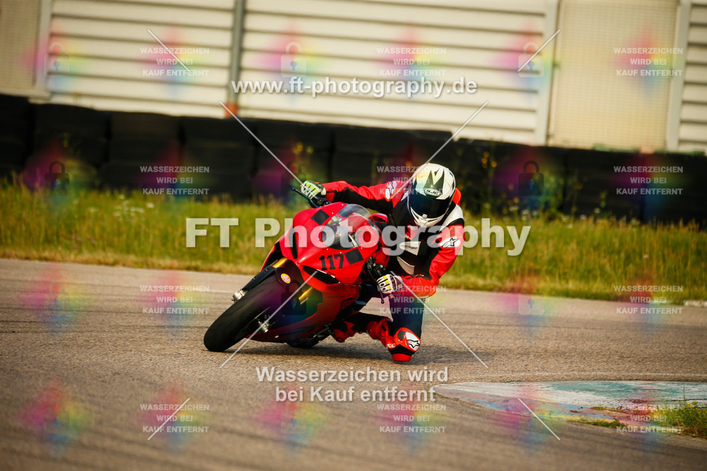 _MOT5183 | Hier findet Ihr Bilder von Touristenfahrten auf der Nürburgring Nordschleife oder von anderen Veranstaltungen die ich besucht habe. Viel Spass beim Durch Schauen 