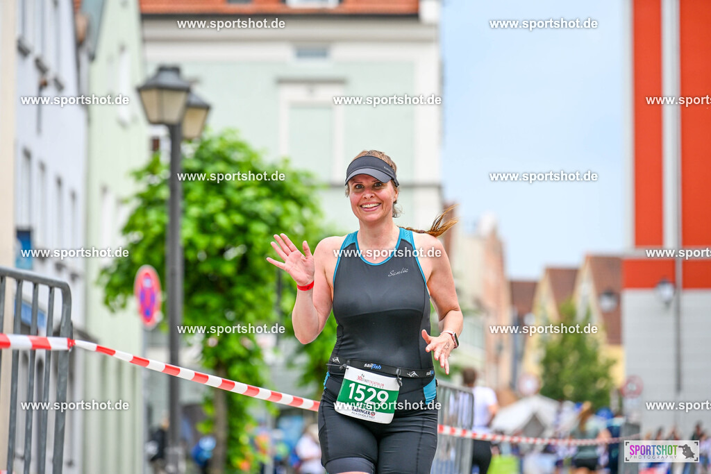 SZI_5309 | Stadttriathlon Erding 2025. #yourpictrs #sportshot_your_pictrs @Sportshotphotography #stadttriathlonerding Copyright: www.sportshot.de