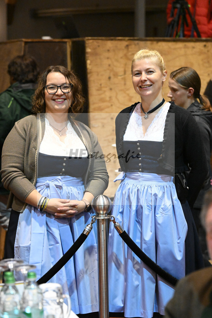 Schauprogramm_54222654 | hf-fotografie - Realisiert mit Pictrs.com