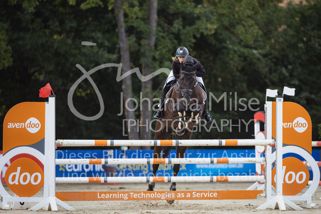 220826_Delbrueck_L-Spr-219 | Deine schönsten Turniermomente als professionelle Fotos! Entdecke hochwertige Pferdesport-Fotografie im Online-Shop. Jetzt Fotos finden & bestellen!