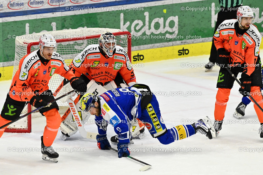 EC IDM WÄRMEPUMPEN VSV vs. MOSER MEDICAL GRAZ99ERS | #33 Maxime Lagacé Graz 99ers, #4 Korbinian Holzer Graz 99ers, #18 Paul Stapelfeldt Graz 99ers, #8 Maximilian Rebernig EC VSV, EC IDM WÄRMEPUMPEN VSV vs. MOSER MEDICAL GRAZ99ERS, EC IDM WÄRMEPUMPEN VSV vs. MOSER MEDICAL GRAZ99ERS am 17.03.2026 in Villach (Stadthalle Villach), Austria, (Photo by Bernd Stefan)