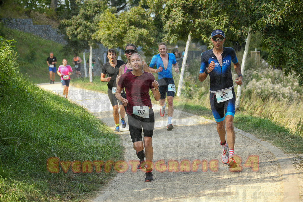 250824_1441_EX1_7190 | Sportfotografie im Rhein-Sieg Kreis, Köln, Bonn, NRW, Rheinland Pfalz, Hessen, etc. Unser Tätigkeitsfeld umfasst den Laufsport vom Volkslauf über den Marathon, Duathlon, Triathon bis zum Ultralauf wie Kölnpfad Ultra oder Schindertrail.