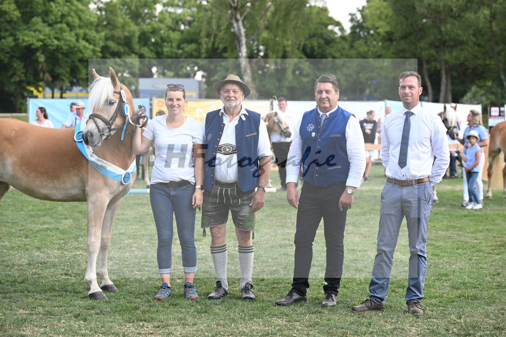 Kat-Nr. 46 Finia_Koepf_20231565 | hf-fotografie - Realisiert mit Pictrs.com