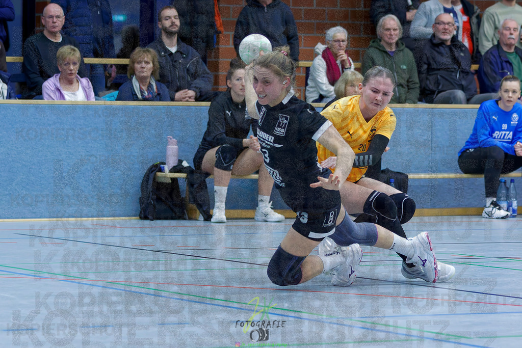 Handball Frauen Oberliga Mitte, HSG Eibelshausen/Ewersbach - HSG Lumdatal | Handball Frauen Oberliga Mitte, HSG Eibelshausen/Ewersbach - HSG Lumdatal am 21.02.2026 in Dietzhölztal-Steinbrücken (Sporthalle am Hammerweiher)Photo © 2026 - Jörg Heinrich - Realisiert mit Pictrs.com