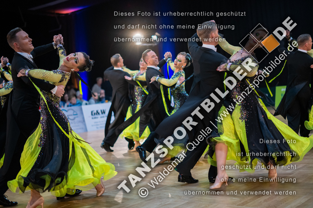 20250118-11046 | Hier finden Sie Tanz Bilder vom Latein und Standard Formationen tanzen. Sportbilder vom Tanzsport. Schöne Fotos und von Weltmeisterschaft, Europameisterschaft, Bundesliga, Regionalliga, Oberliga und Landesliga sowie von GOC Stuttgart, DanceComp, WM Bremen