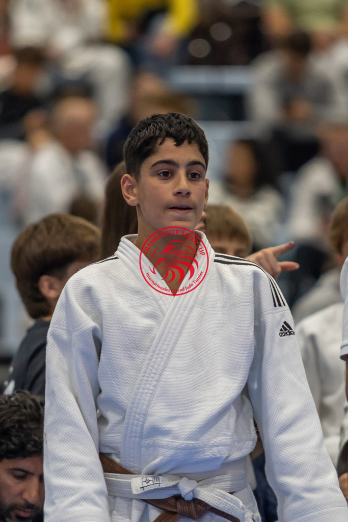 Internationaler Adler Cup 2024 | Foto vom Internationalen Adler Cup Judo Turnier im Sport- und Freizeitzentrum Kalbach im Oktober 2024 - Realisiert mit Pictrs.com