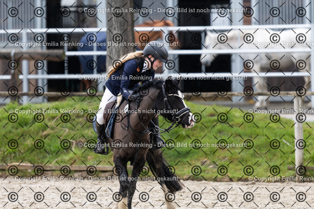 CL5A6949 | Emilia Reinking Fotografie - Realisiert mit Pictrs.com