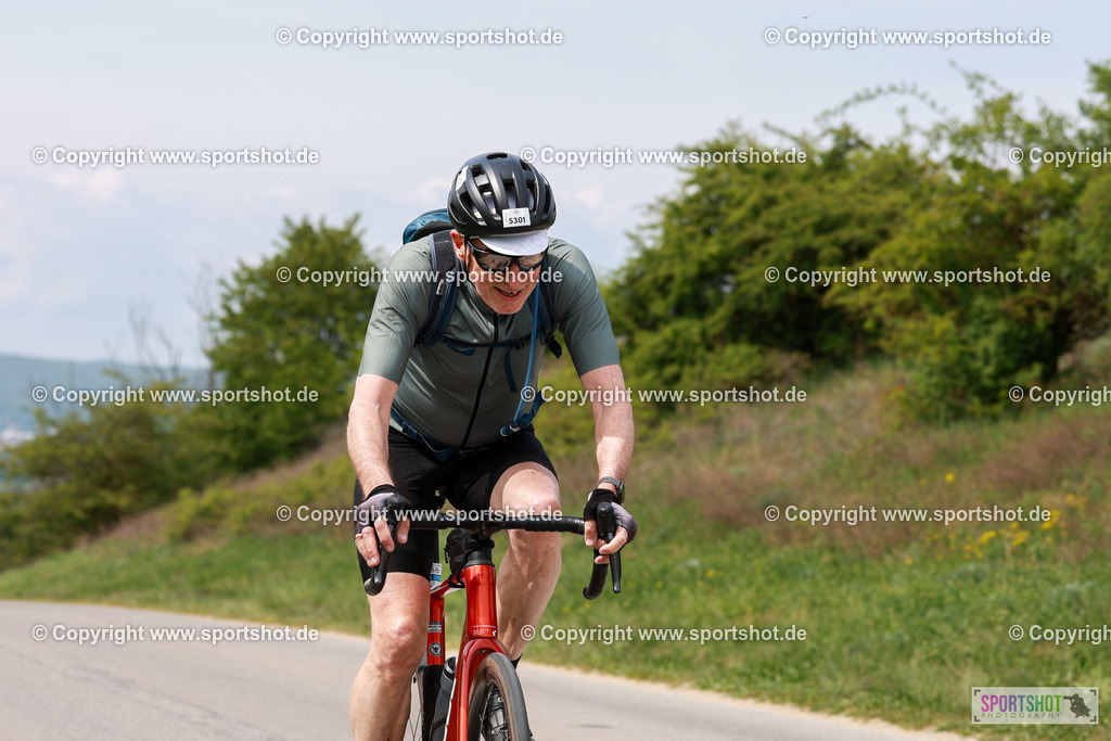 877_AR6_1824 | Neusiedlersee Radmarathon 2026@sportshot_your_pictrs #yourpictures#roadtowm2029 #nrm #neusiedlerseeradmarathon #neusiedlersee #neusiedlerseetourismus #burgenland #mörbisch #nrm26 #burgenlandtourismus #voglundco #poweredbyburgenlandtourismus #radsport #rad #marathon #ucigranfondo #visitburgenland #ucigranfondoworldseries