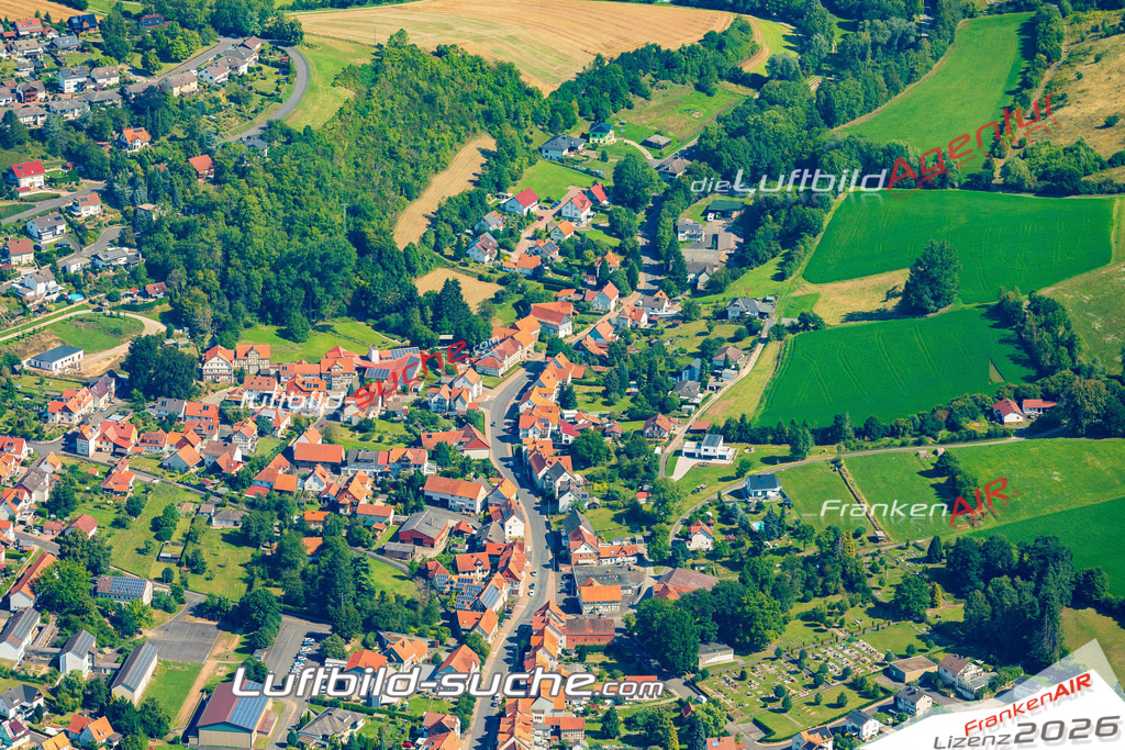Altmorschen Morschen Bild- Das Luftbild wurde 2025 vom UL-Flugzeug heraus erstellt ( keine Drohne bzw. Drohnenaufnahme ) - Hochauflösende Luftaufnahme -Nicht vergleichbar mit Google Maps oder Satelittenbilder- Die Geschenkidee !Mit Lizenz und Bildrechte bestellbar - CC