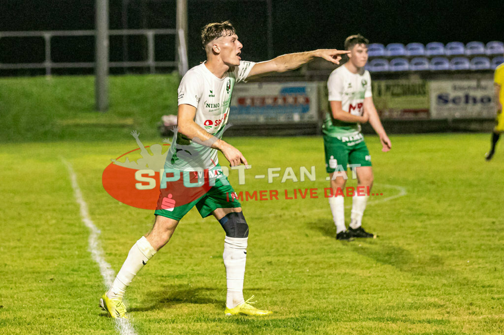 SV Feldkirchen - SC Launsdorf 2-1, Unterliga Ost | Bajro Besic (SV Feldkirchen #17) SV Feldkirchen - SC Launsdorf 2-1 am 23.08.2023 in Feldkirchen
(Modehaus NIMO Arena), Austria, (Photo by Ernst Krawagner sport-fan.at) - Realisiert mit Pictrs.com