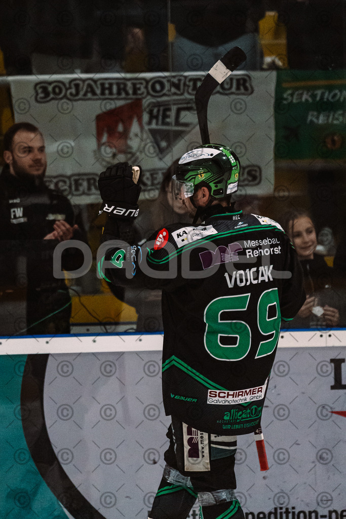 Alligators_vs_Erding_12_12_2025-214 | Höchstadt Alligators Fotogalerie: Eishockey-Action aus Franken. Professionelle Spielfotos, Portraits & Stadionbilder zum Download. Jetzt entdecken! - Realisiert mit Pictrs.com