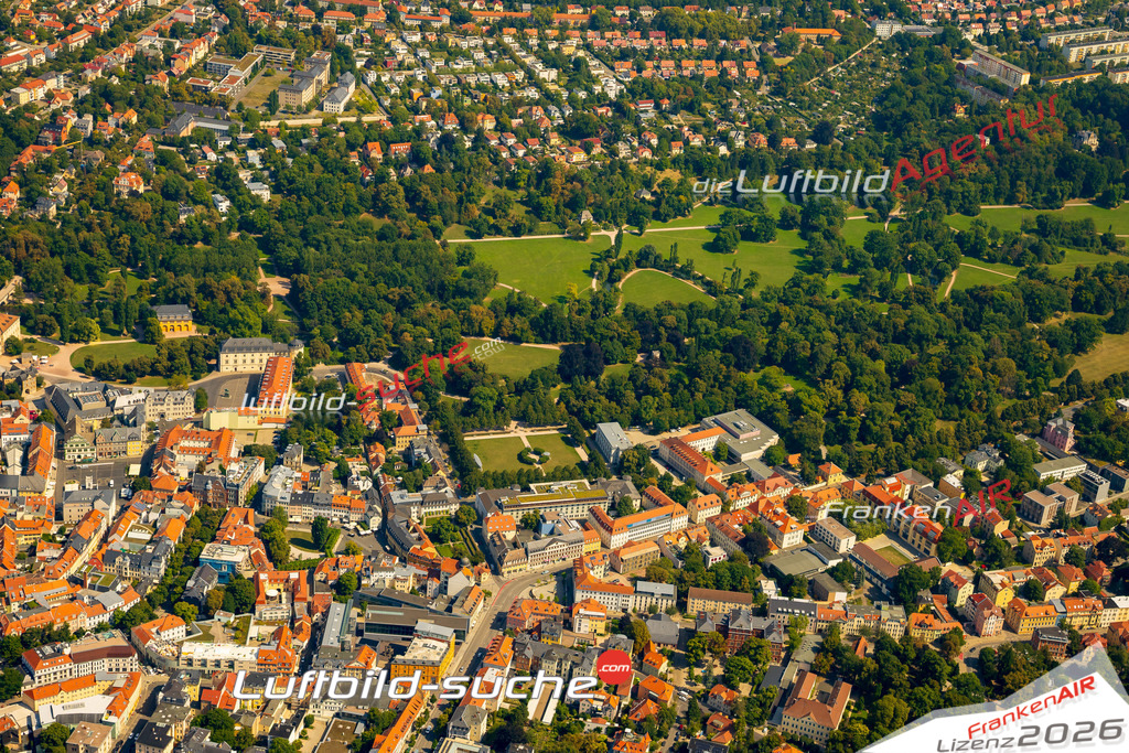 Beethovenplatz Weimar Bild- Das Luftbild wurde 2025 vom UL-Flugzeug heraus erstellt ( keine Drohne bzw. Drohnenaufnahme ) - Hochauflösende Luftaufnahme -Nicht vergleichbar mit Google Maps oder Satelittenbilder- Die Geschenkidee !Mit Lizenz und Bildrechte bestellbar - CC