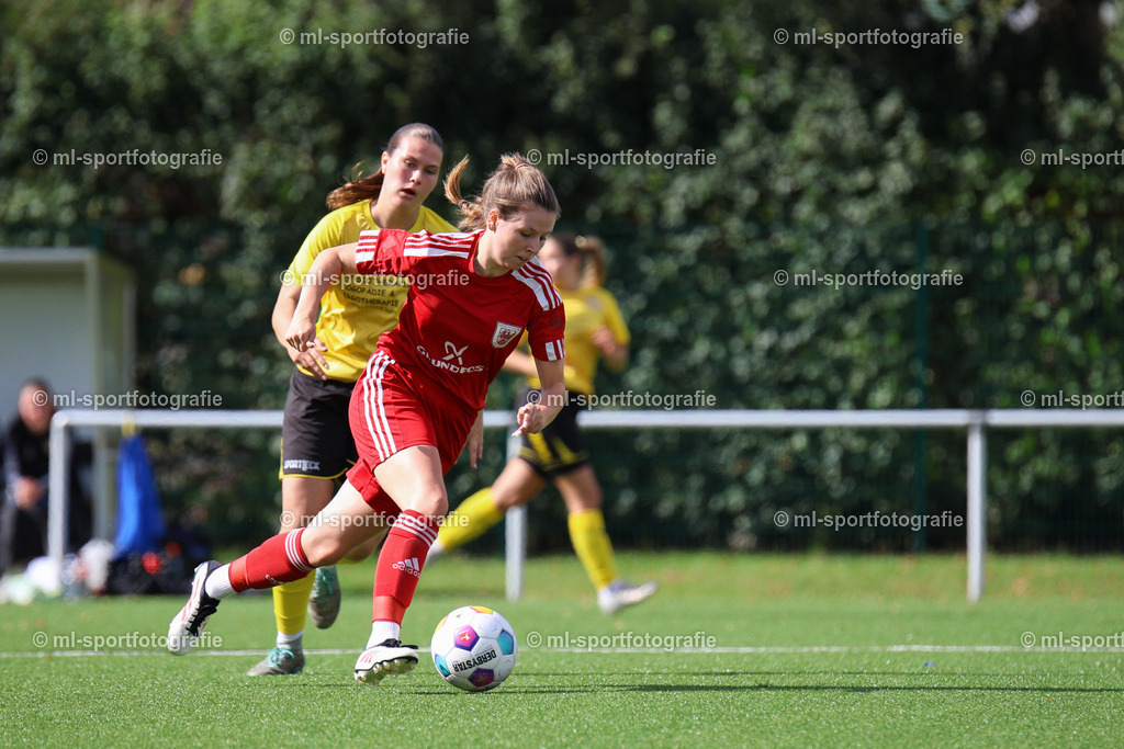 Fußball I Frauen I Saison 2025/2026 I Oberliga Schleswig-Holstein I 2. Spieltag I SV Wahlstedt - SV Frisia 03 Risum-Lindholm | ml-sportfotografie - Realisiert mit Pictrs.com
