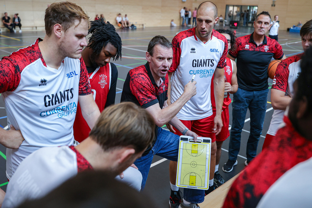 Pro A BAYER GIANTS vs Leichlinger TV  Test-32 | Fotos von Basketballspielen aus dem Raum NRW fotografiert von Gero Mueller-Laschet und Daniel Schaefer - Realisiert mit Pictrs.com