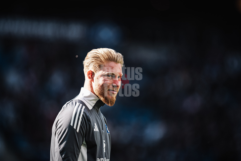 Fußball | Frauen | Saison 2024/2025  | DFB-Pokal der Frauen | Halbfinale | Hamburger SV vs. Werder Bremen | 23.03.2025 | Trainer Marwin Bolz (HSV)