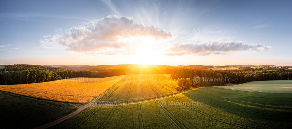 Sonnenuntergang auf der schwäbischen Alb mit Blick nach Stötten | löwenblicke | shop