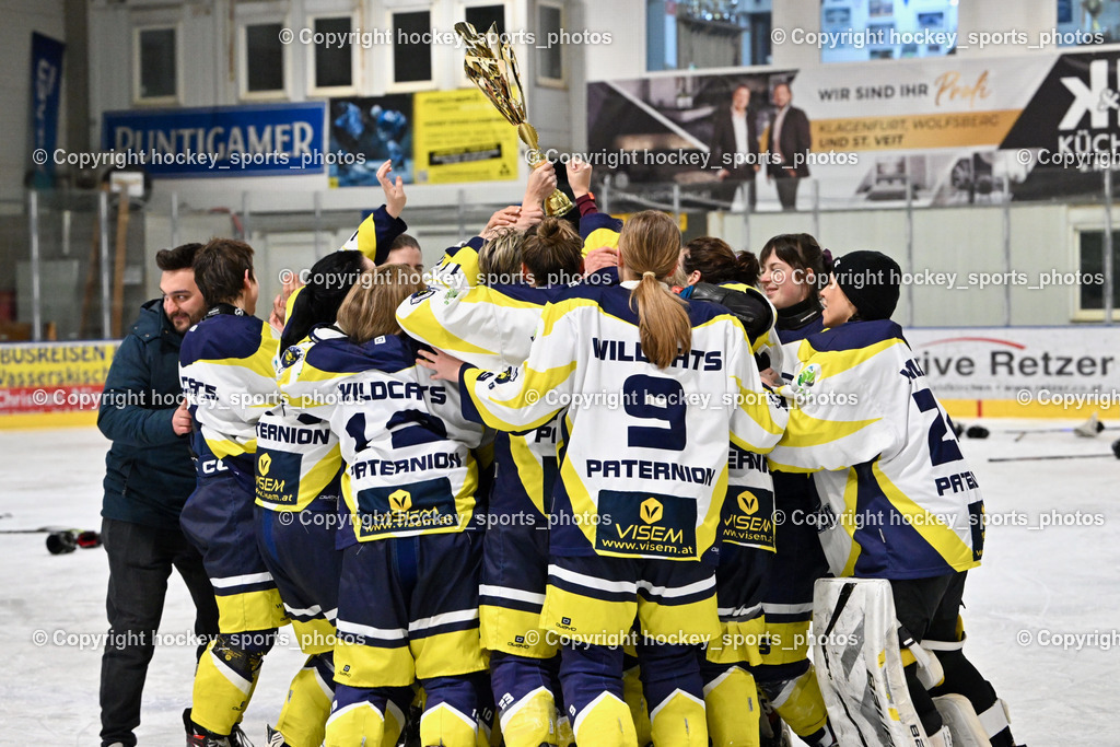 WILDCATS PATERNION & Lady Hawks Siegerehrung-Meisterfeier | Jubel Wildcats Paternion Mannschaft, Meister, WILDCATS PATERNION &amp; Lady Hawks Siegerehrung-Meisterfeier, WILDCATS PATERNION &amp; Lady Hawks Siegerehrung-Meisterfeier am 12.03.2025 in Steindorf (Ossiachersee Halle), Austria, (Photo by Bernd Stefan)