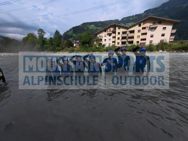 DJI_20260806163048_0017_D | Bestelle die Bilder deines Berg- oder Wasser-Abenteuers mit Mountain Sports bequem von zu Hause aus direkt über unseren Online Fotoshop von pictrs.com. - Realisiert mit Pictrs.com