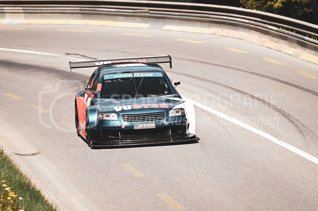 Lenzerheide Motor Classic - 3. Juni 2023 | Lenzerheide Motor Classic, 3. Juni 2023. 
Instagram: @lenzerheidemotorclassics / @acs.ch
Bild: Sportfotografie Markus Aeschimann | www.markus-aeschimann.ch - Realisiert mit Pictrs.com