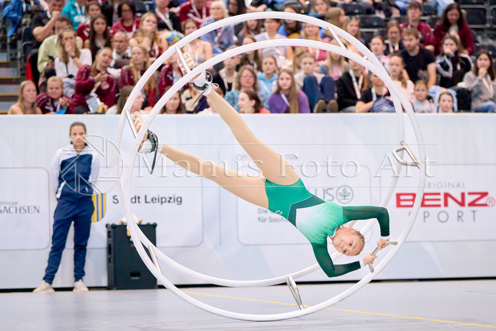 A-DSC01762 | Professionelle Sportfotografie in Hamburg, Schleswig-Holstein und Niedersachsen – spezialisiert auf Rhönrad, Geräteturnen, Leistungsturnen und rhythmische Sportgymnastik. Bundesweite Begleitung von Rhönrad-Events. Jetzt Sport-Fotos - Realisiert mit Pictrs.com