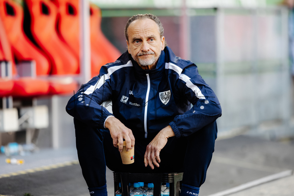 2. Bundesliga, Saison 2024/25, 28. Spieltag: Fortuna Düsseldorf - SC Preußen Münster | Düsseldorf, 05.04.2025: 2. Bundesliga, 28. Spieltag, Fortuna Düsseldorf gegen SC Preußen Münster in der Merkur Spiel-Arena in Düsseldorf. Foto: sportfotografie.ms | Markus Paletta - Realisiert mit Pictrs.com