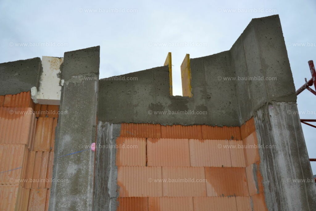 bib-lg04-sonstige-betonarbeiten-0733 | Nach LV-Leistungsgruppen sortierte Detailfotos über den Bau eines Hauses. Alle Hausbau-Bilder direkt vom Urheber und Autor der Website Haus-Selber-Bauen.com