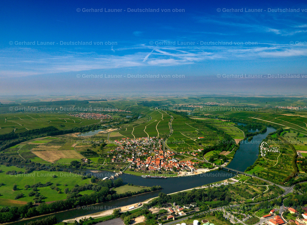 2784019 | Mainschleife bei Astheim