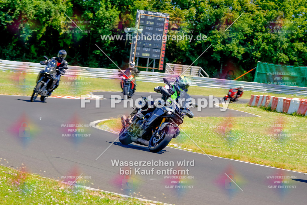 _MOT9406 | Hier findet Ihr Bilder von Touristenfahrten auf der Nürburgring Nordschleife oder von anderen Veranstaltungen die ich besucht habe. Viel Spass beim Durch Schauen 