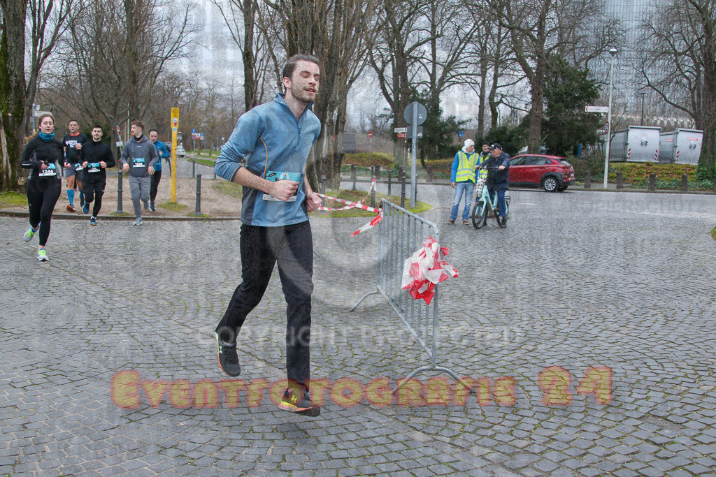 231231_1022_EV4_8612 | Sportfotografie im Rhein-Sieg Kreis, Köln, Bonn, NRW, Rheinland Pfalz, Hessen, etc. Unser Tätigkeitsfeld umfasst den Laufsport vom Volkslauf über den Marathon, Duathlon, Triathon bis zum Ultralauf wie Kölnpfad Ultra oder Schindertrail.