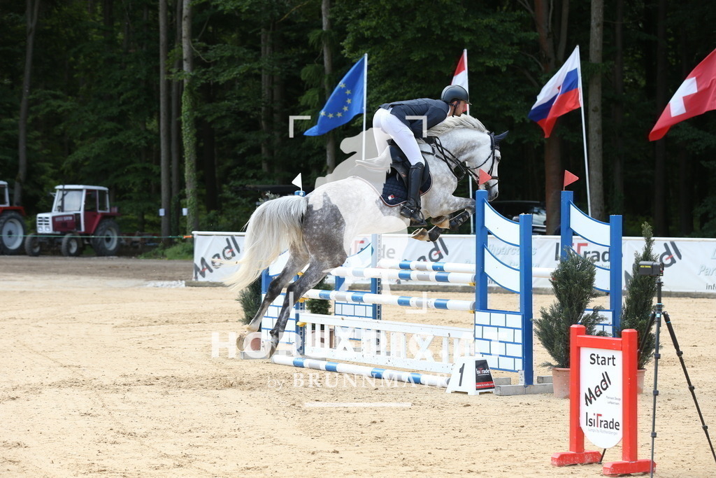 DL2Q1448 | Willkommen bei Brunnmayr - Design & Fotografie – Ihrem Spezialisten für Reitturniere und Pferdeveranstaltungen in Oberösterreich, Salzburg und Bayern! Seit über 17 Jahren sind wir leidenschaftlich dabei.